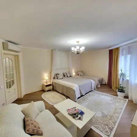 Apartment On Hryshka Street Kyiv Room photo