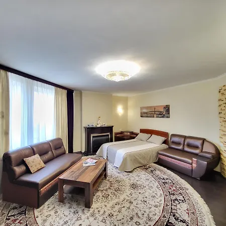 Apartment On Hryshka Street Kyiv Exterior photo