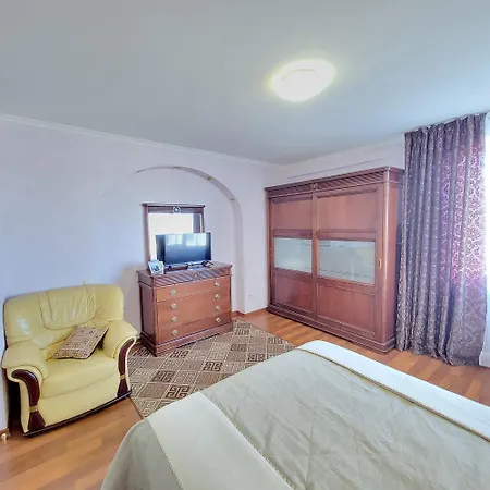 Apartment On Hryshka Street Kyiv Room photo