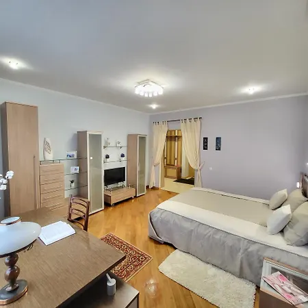 Apartment On Hryshka Street Kyiv Room photo