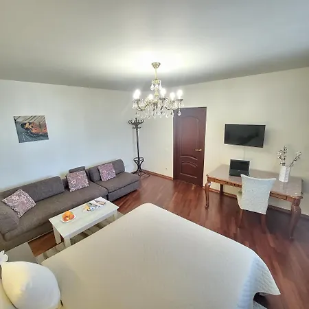 Apartment On Hryshka Street Kyiv Room photo
