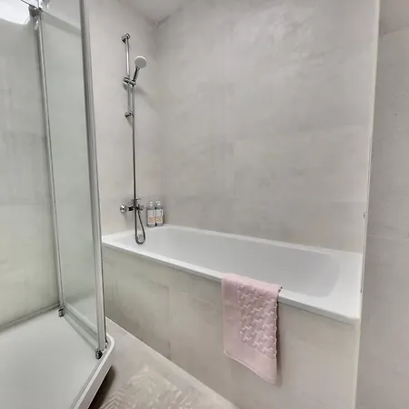 Apartment On Hryshka Street Kyiv Room photo