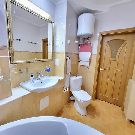Apartment On Hryshka Street Kyiv Room photo