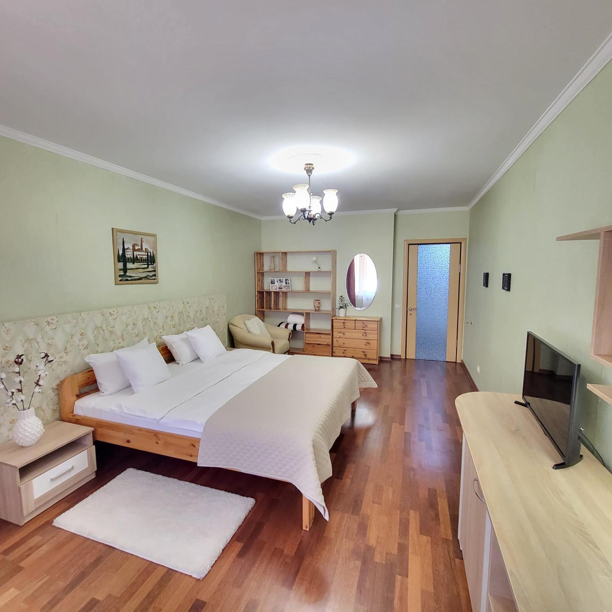 On Hryshka Street Apartment Kiew