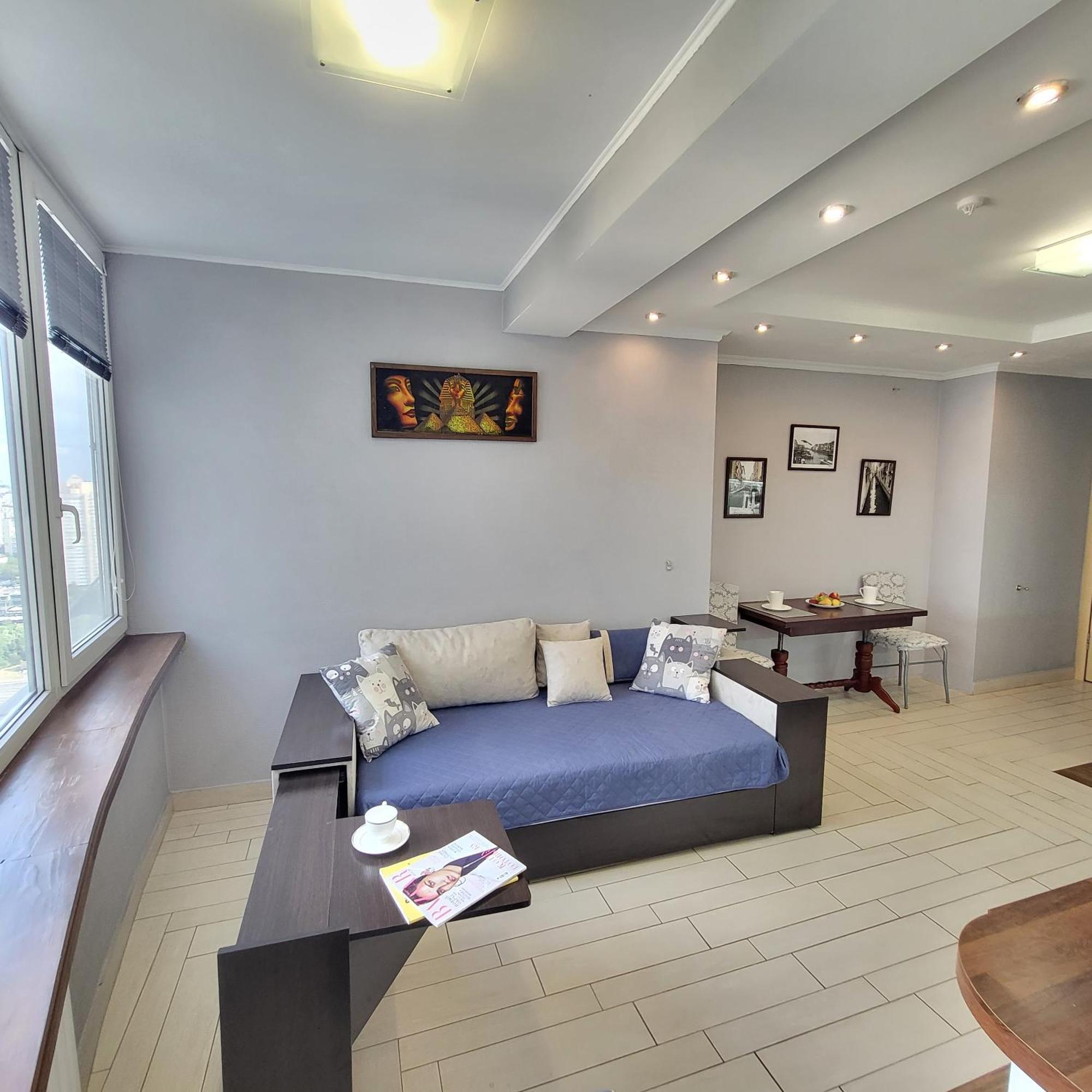 On Hryshka Street Apartment Kiew