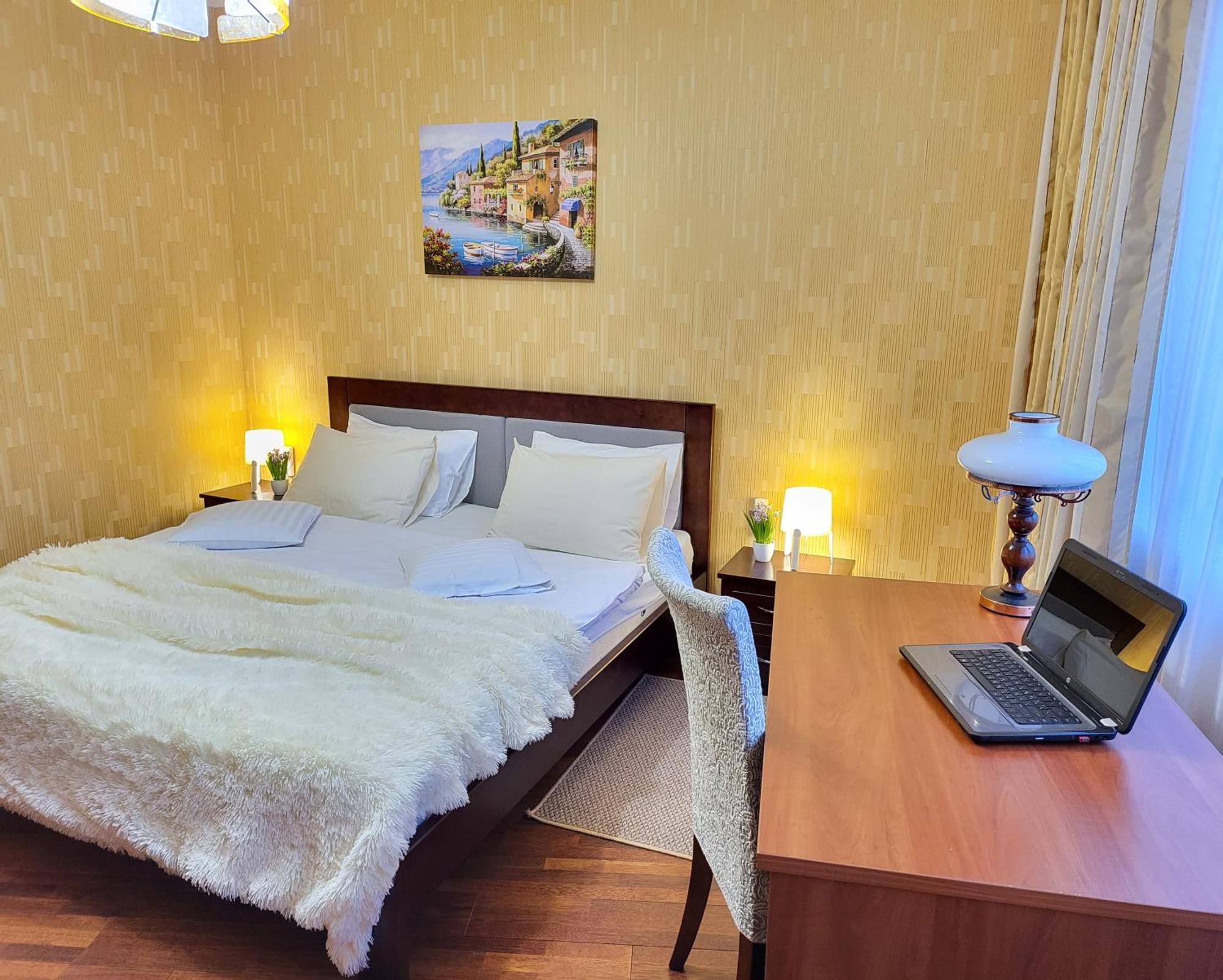Apartment On Hryshka Street Kiew